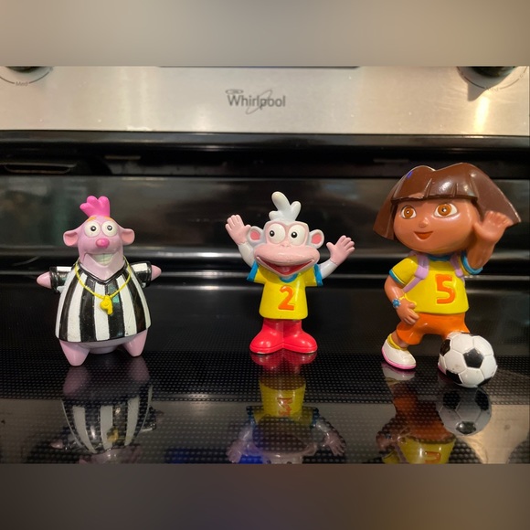 Dora the Explorer 3 pc soccer figures  Tico Boots cake toppers toys 2002 11 - Picture 1 of 9